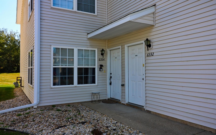 6334 Oakcrest, LOVES PARK, Illinois 61111, 2 Bedrooms Bedrooms, ,2 BathroomsBathrooms,Condominium,For Sale,Oakcrest,202505319