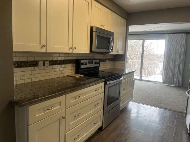 1802 Birchwood Lane #23, ROCKFORD, Illinois 61107, 2 Bedrooms Bedrooms, ,2 BathroomsBathrooms,Condominium,For Sale,Birchwood Lane #23,202601173