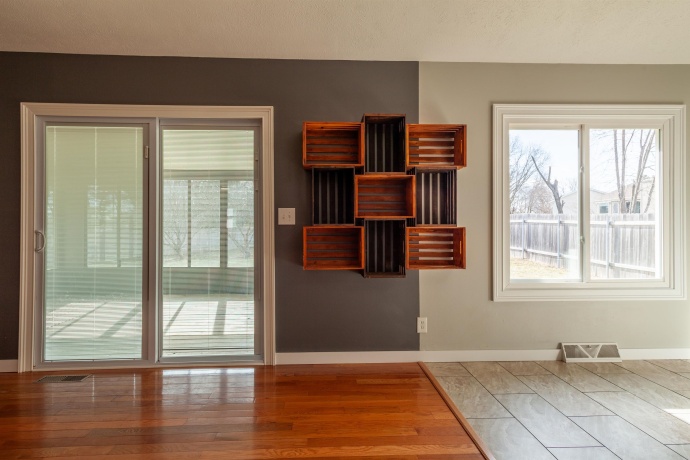 976 Prescott, ROCKFORD, Illinois 61108, 3 Bedrooms Bedrooms, ,2 BathroomsBathrooms,House,For Sale,Prescott,202601178