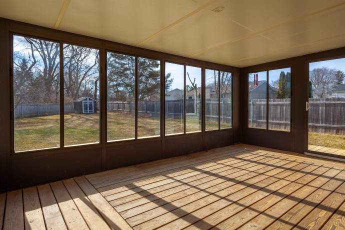 976 Prescott, ROCKFORD, Illinois 61108, 3 Bedrooms Bedrooms, ,2 BathroomsBathrooms,House,For Sale,Prescott,202601178