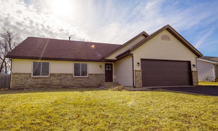 976 Prescott, ROCKFORD, Illinois 61108, 3 Bedrooms Bedrooms, ,2 BathroomsBathrooms,House,For Sale,Prescott,202601178