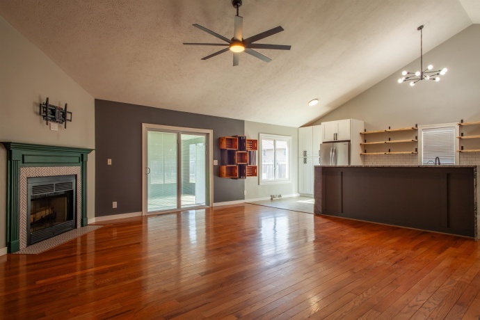 976 Prescott, ROCKFORD, Illinois 61108, 3 Bedrooms Bedrooms, ,2 BathroomsBathrooms,House,For Sale,Prescott,202601178