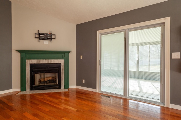 976 Prescott, ROCKFORD, Illinois 61108, 3 Bedrooms Bedrooms, ,2 BathroomsBathrooms,House,For Sale,Prescott,202601178