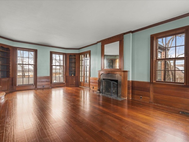 2014 Glenview, ROCKFORD, Illinois 61107, 5 Bedrooms Bedrooms, ,4 BathroomsBathrooms,House,For Sale,Glenview,202601179