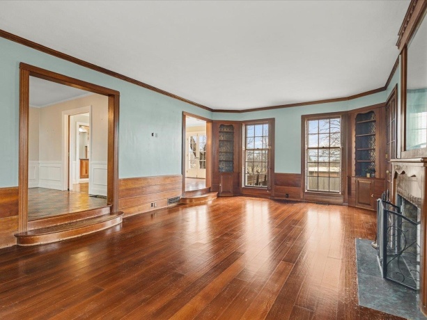 2014 Glenview, ROCKFORD, Illinois 61107, 5 Bedrooms Bedrooms, ,4 BathroomsBathrooms,House,For Sale,Glenview,202601179