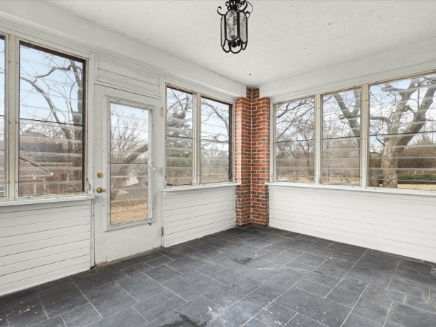 2014 Glenview, ROCKFORD, Illinois 61107, 5 Bedrooms Bedrooms, ,4 BathroomsBathrooms,House,For Sale,Glenview,202601179