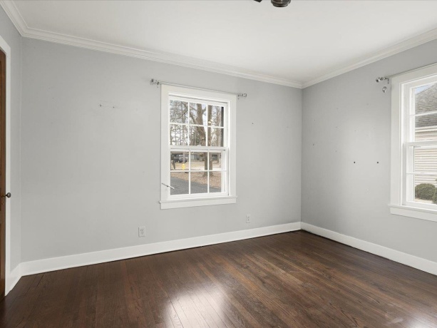 2014 Glenview, ROCKFORD, Illinois 61107, 5 Bedrooms Bedrooms, ,4 BathroomsBathrooms,House,For Sale,Glenview,202601179