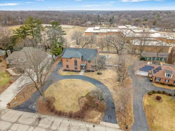 2014 Glenview, ROCKFORD, Illinois 61107, 5 Bedrooms Bedrooms, ,4 BathroomsBathrooms,House,For Sale,Glenview,202601179