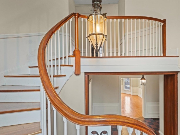 2014 Glenview, ROCKFORD, Illinois 61107, 5 Bedrooms Bedrooms, ,4 BathroomsBathrooms,House,For Sale,Glenview,202601179