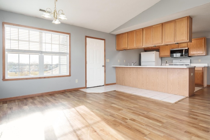 13000 PRIMROSE PL #D, POPLAR GROVE, Illinois 61065, 2 Bedrooms Bedrooms, ,2 BathroomsBathrooms,Condominium,For Sale,PRIMROSE PL #D,202601180