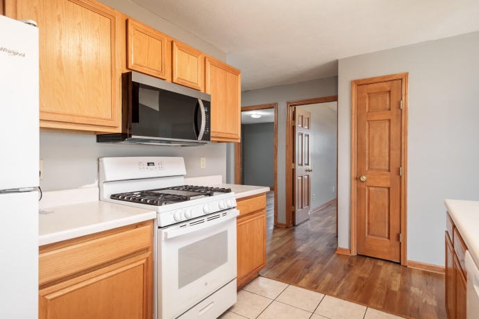 13000 PRIMROSE PL #D, POPLAR GROVE, Illinois 61065, 2 Bedrooms Bedrooms, ,2 BathroomsBathrooms,Condominium,For Sale,PRIMROSE PL #D,202601180