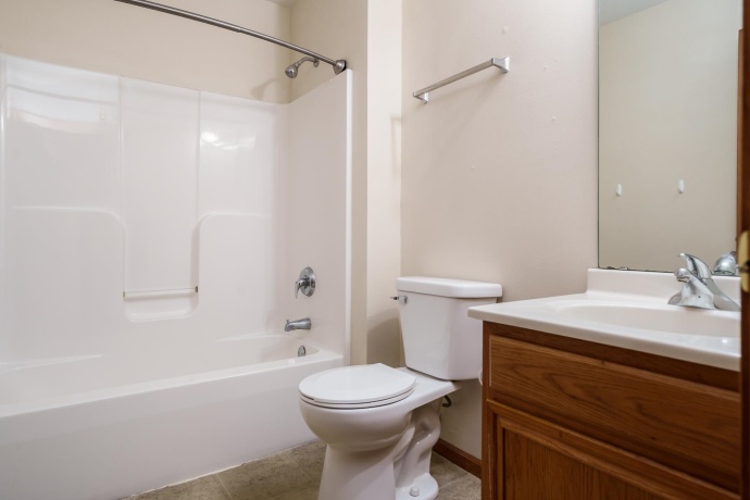 13000 PRIMROSE PL #D, POPLAR GROVE, Illinois 61065, 2 Bedrooms Bedrooms, ,2 BathroomsBathrooms,Condominium,For Sale,PRIMROSE PL #D,202601180