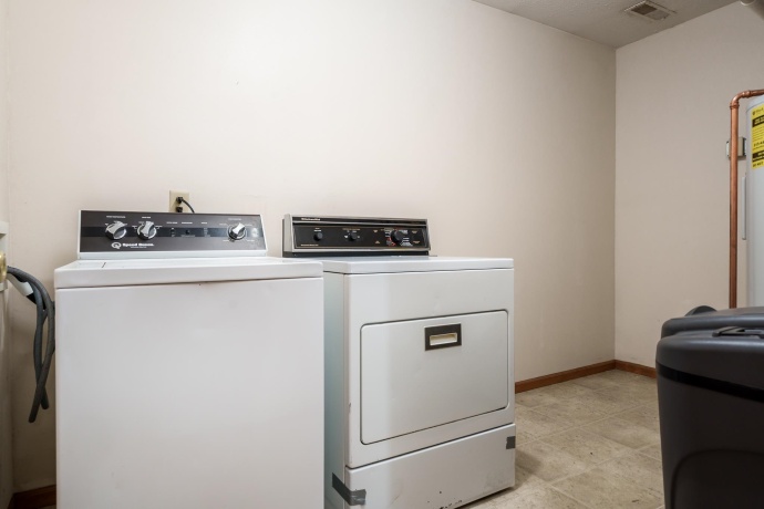 13000 PRIMROSE PL #D, POPLAR GROVE, Illinois 61065, 2 Bedrooms Bedrooms, ,2 BathroomsBathrooms,Condominium,For Sale,PRIMROSE PL #D,202601180