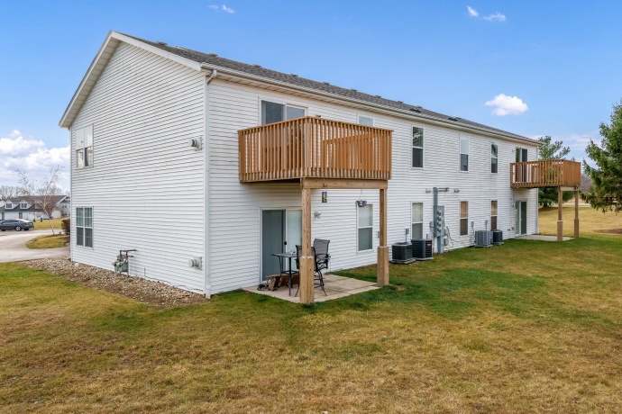 13000 PRIMROSE PL #D, POPLAR GROVE, Illinois 61065, 2 Bedrooms Bedrooms, ,2 BathroomsBathrooms,Condominium,For Sale,PRIMROSE PL #D,202601180