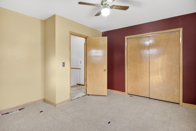 719 Parkside, ROCKFORD, Illinois 61108, 3 Bedrooms Bedrooms, ,2 BathroomsBathrooms,House,For Sale,Parkside,202601182