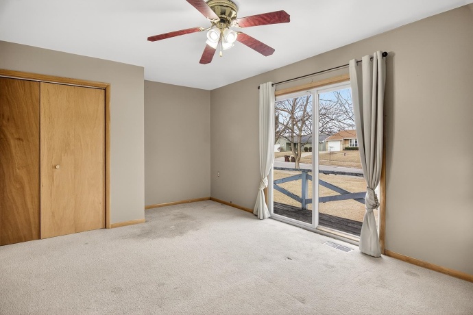 719 Parkside, ROCKFORD, Illinois 61108, 3 Bedrooms Bedrooms, ,2 BathroomsBathrooms,House,For Sale,Parkside,202601182