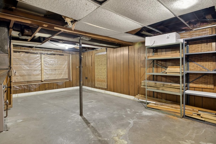 719 Parkside, ROCKFORD, Illinois 61108, 3 Bedrooms Bedrooms, ,2 BathroomsBathrooms,House,For Sale,Parkside,202601182