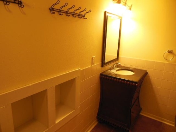 618 Alliance, ROCKFORD, Illinois 61101, 3 Bedrooms Bedrooms, ,1 BathroomBathrooms,House,For Sale,Alliance,202601189