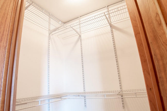 18 Lookout, GALENA, Illinois 61036, 7 Bedrooms Bedrooms, ,7 BathroomsBathrooms,House,For Sale,Lookout,202601192