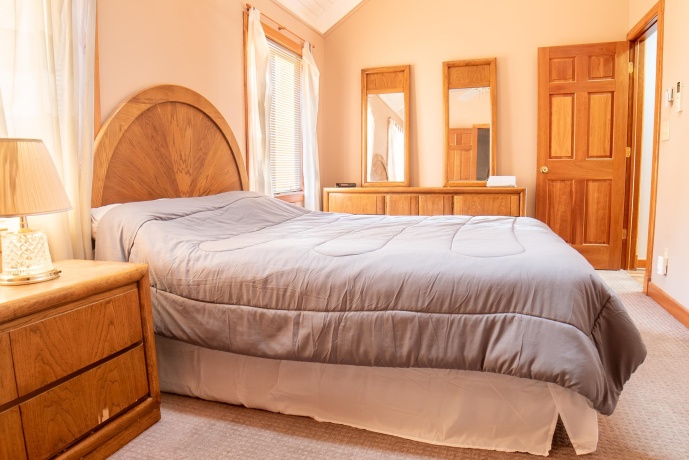 18 Lookout, GALENA, Illinois 61036, 7 Bedrooms Bedrooms, ,7 BathroomsBathrooms,House,For Sale,Lookout,202601192