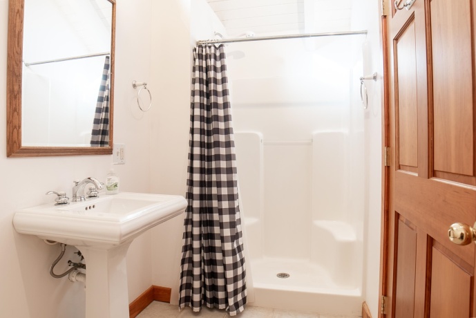 18 Lookout, GALENA, Illinois 61036, 7 Bedrooms Bedrooms, ,7 BathroomsBathrooms,House,For Sale,Lookout,202601192