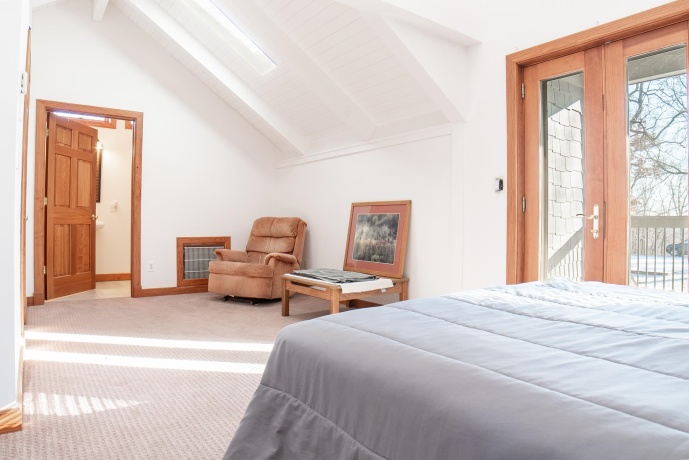 18 Lookout, GALENA, Illinois 61036, 7 Bedrooms Bedrooms, ,7 BathroomsBathrooms,House,For Sale,Lookout,202601192