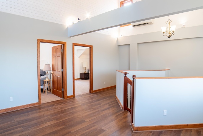 18 Lookout, GALENA, Illinois 61036, 7 Bedrooms Bedrooms, ,7 BathroomsBathrooms,House,For Sale,Lookout,202601192