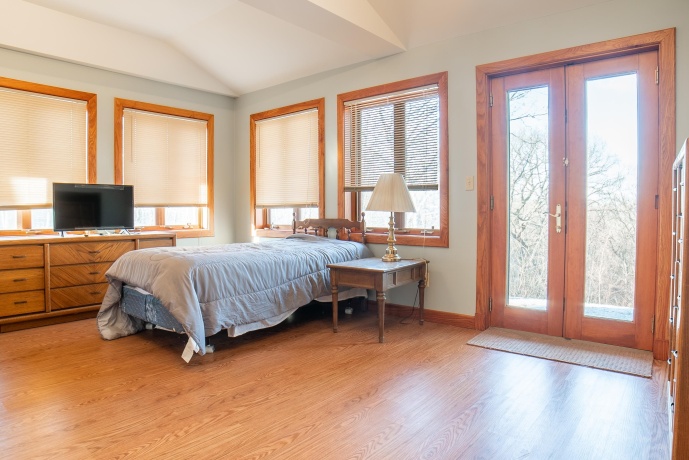 18 Lookout, GALENA, Illinois 61036, 7 Bedrooms Bedrooms, ,7 BathroomsBathrooms,House,For Sale,Lookout,202601192