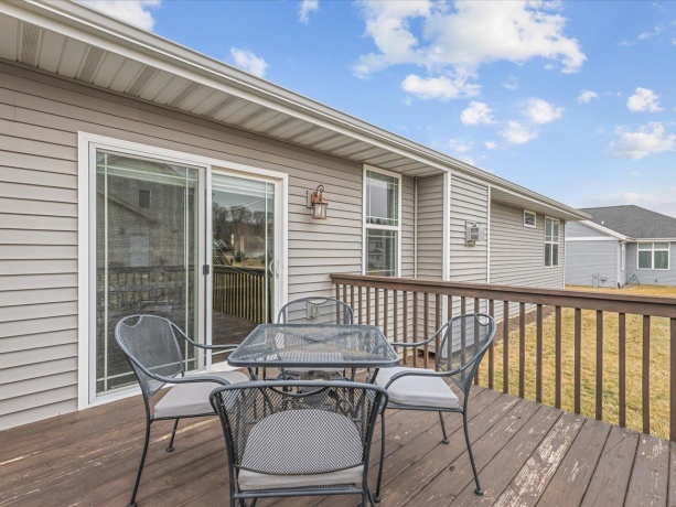 11740 River Hills, ROCKTON, Illinois 61072, 3 Bedrooms Bedrooms, ,2 BathroomsBathrooms,House,For Sale,River Hills,202601194