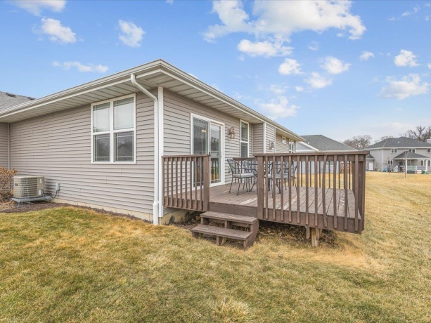 11740 River Hills, ROCKTON, Illinois 61072, 3 Bedrooms Bedrooms, ,2 BathroomsBathrooms,House,For Sale,River Hills,202601194