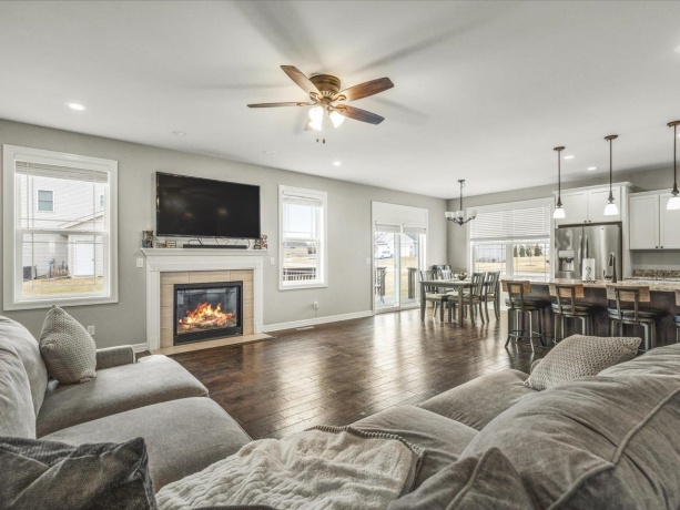 11740 River Hills, ROCKTON, Illinois 61072, 3 Bedrooms Bedrooms, ,2 BathroomsBathrooms,House,For Sale,River Hills,202601194