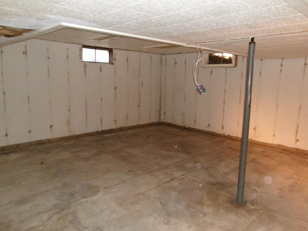 2517 Rock, Peru, Illinois 61354, 3 Bedrooms Bedrooms, ,2 BathroomsBathrooms,House,For Sale,Rock,202600027