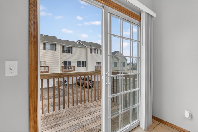 2043 Derby, BELVIDERE, Illinois 61008, 3 Bedrooms Bedrooms, ,1 BathroomBathrooms,Condominium,For Sale,Derby,202601199