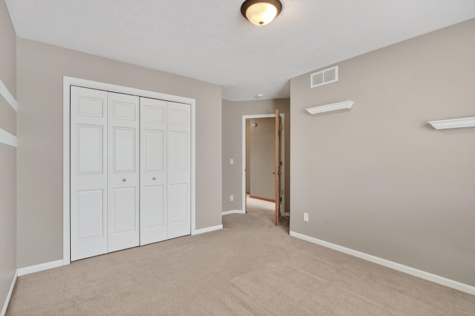 2043 Derby, BELVIDERE, Illinois 61008, 3 Bedrooms Bedrooms, ,1 BathroomBathrooms,Condominium,For Sale,Derby,202601199