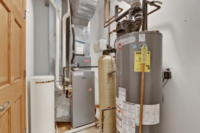 2043 Derby, BELVIDERE, Illinois 61008, 3 Bedrooms Bedrooms, ,1 BathroomBathrooms,Condominium,For Sale,Derby,202601199