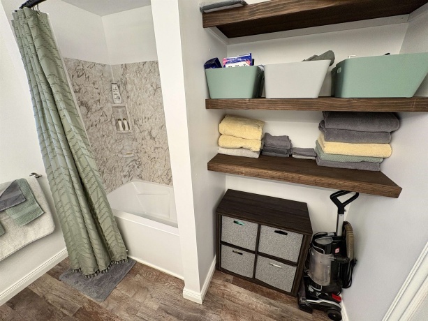 436 Hubbard, WINSLOW, Illinois 61089, 3 Bedrooms Bedrooms, ,1 BathroomBathrooms,House,For Sale,Hubbard,202601052