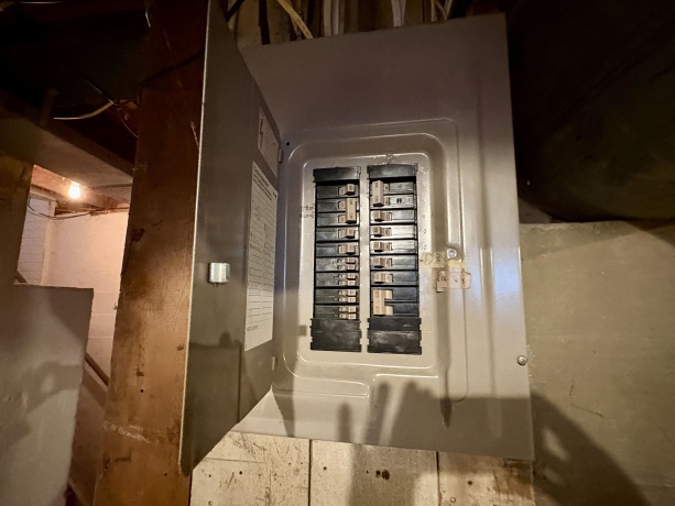 436 Hubbard, WINSLOW, Illinois 61089, 3 Bedrooms Bedrooms, ,1 BathroomBathrooms,House,For Sale,Hubbard,202601052