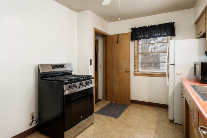 1316 25th, ROCKFORD, Illinois 61108, 2 Bedrooms Bedrooms, ,2 BathroomsBathrooms,House,For Sale,25th,202601203