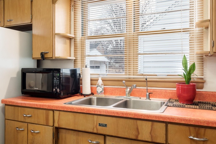 1316 25th, ROCKFORD, Illinois 61108, 2 Bedrooms Bedrooms, ,2 BathroomsBathrooms,House,For Sale,25th,202601203