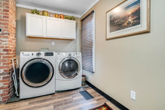 8701 Main, LEAF RIVER, Illinois 61047, 2 Bedrooms Bedrooms, ,1 BathroomBathrooms,House,For Sale,Main,202601206