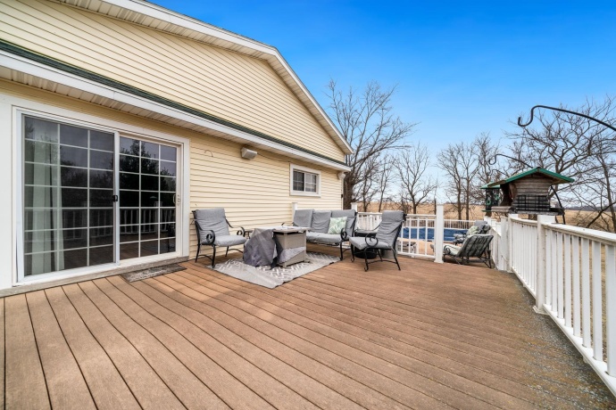 8701 Main, LEAF RIVER, Illinois 61047, 2 Bedrooms Bedrooms, ,1 BathroomBathrooms,House,For Sale,Main,202601206