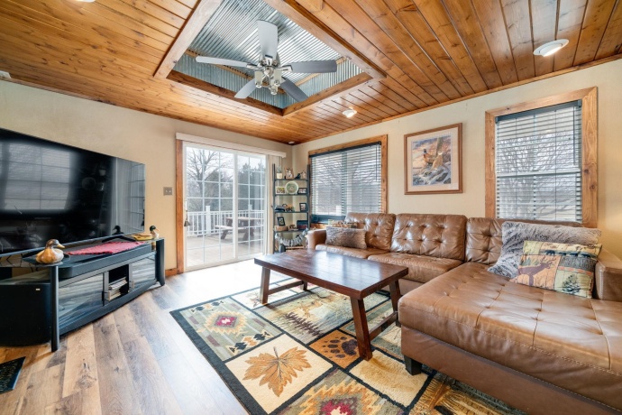 8701 Main, LEAF RIVER, Illinois 61047, 2 Bedrooms Bedrooms, ,1 BathroomBathrooms,House,For Sale,Main,202601206