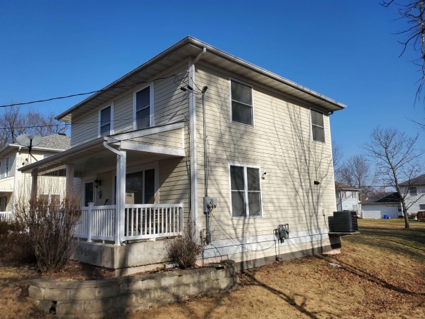 814 Cambridge, ROCKFORD, Illinois 61102, 3 Bedrooms Bedrooms, ,1 BathroomBathrooms,House,For Sale,Cambridge,202600781