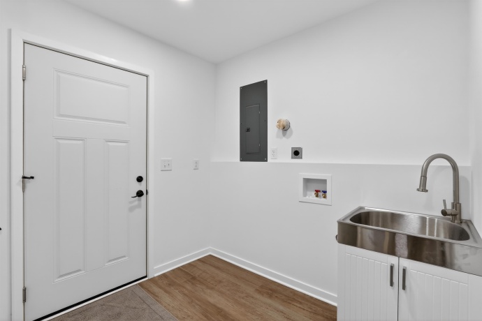 301 South, DURAND, Illinois 61024, 2 Bedrooms Bedrooms, ,2 BathroomsBathrooms,Condominium,For Sale,South,202601210