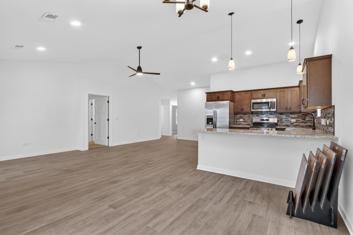 301 South, DURAND, Illinois 61024, 2 Bedrooms Bedrooms, ,2 BathroomsBathrooms,Condominium,For Sale,South,202601210