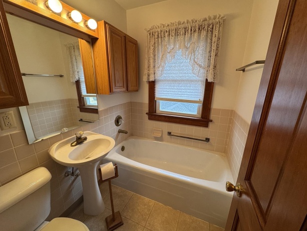 503 Main, Chadwick, Illinois 61014, 3 Bedrooms Bedrooms, ,2 BathroomsBathrooms,House,For Sale,Main,202601216