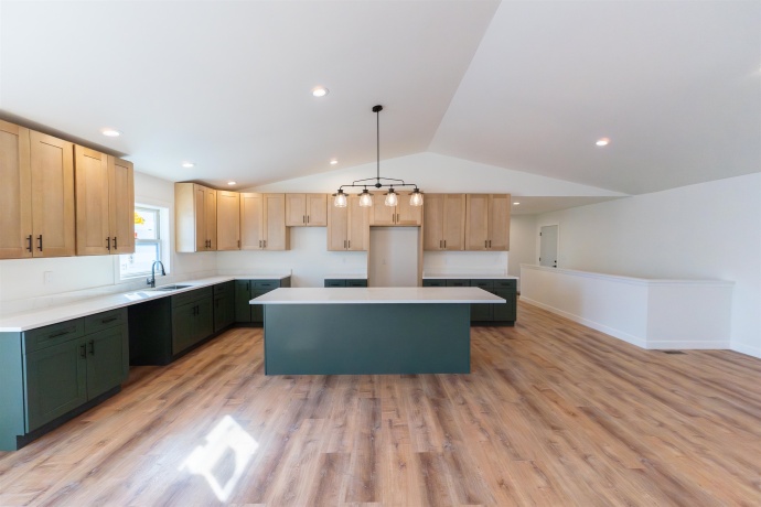 542 Heritage, STILLMAN VALLEY, Illinois 61084, 4 Bedrooms Bedrooms, ,3 BathroomsBathrooms,House,For Sale,Heritage,202601218