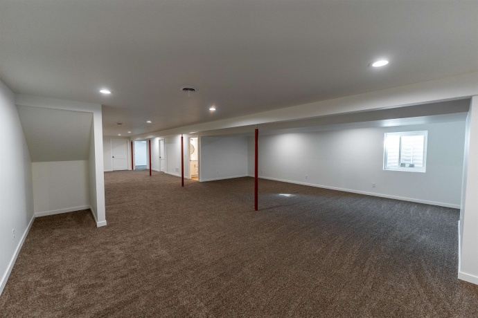 542 Heritage, STILLMAN VALLEY, Illinois 61084, 4 Bedrooms Bedrooms, ,3 BathroomsBathrooms,House,For Sale,Heritage,202601218