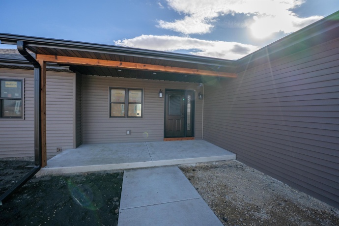 542 Heritage, STILLMAN VALLEY, Illinois 61084, 4 Bedrooms Bedrooms, ,3 BathroomsBathrooms,House,For Sale,Heritage,202601218