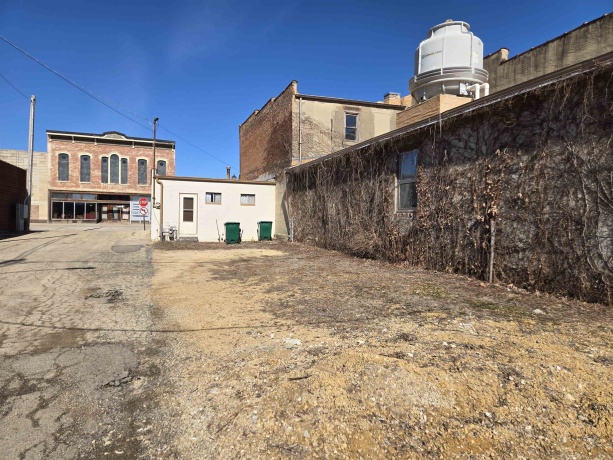 115 Mason, POLO, Illinois 61064, ,Mixed Use,For Sale,Mason,202601221